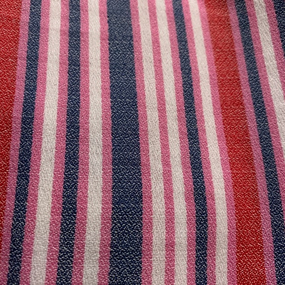 Romeo & Juliet Couture striped bell sleeve top Size Large - Picture 6 of 8